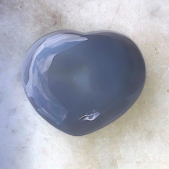 AGATE DRUZY HEART NATURAL HEALING STONE NEW POLISHED 2 1/2 INCH - Picture 8 of 9